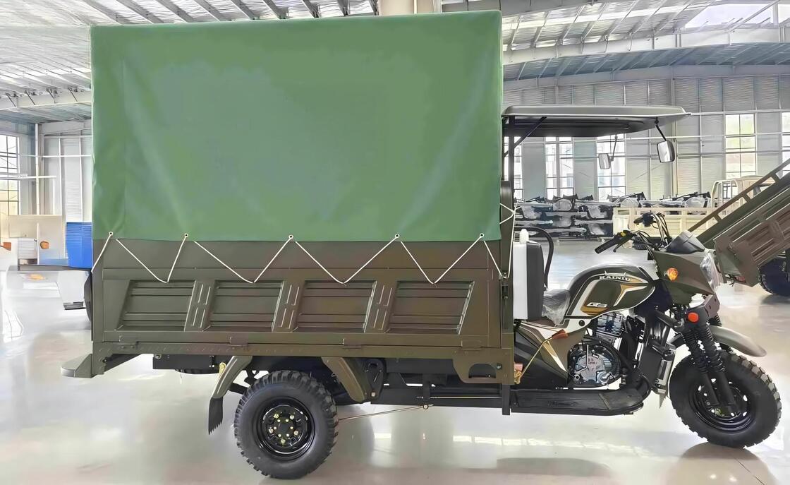 250cc Water-Cooled Heavy-Duty Cargo Tricycle with Foldable Seat, Large Bed, and Booster Rear Axle – Built for Reliable Everyday Transport.