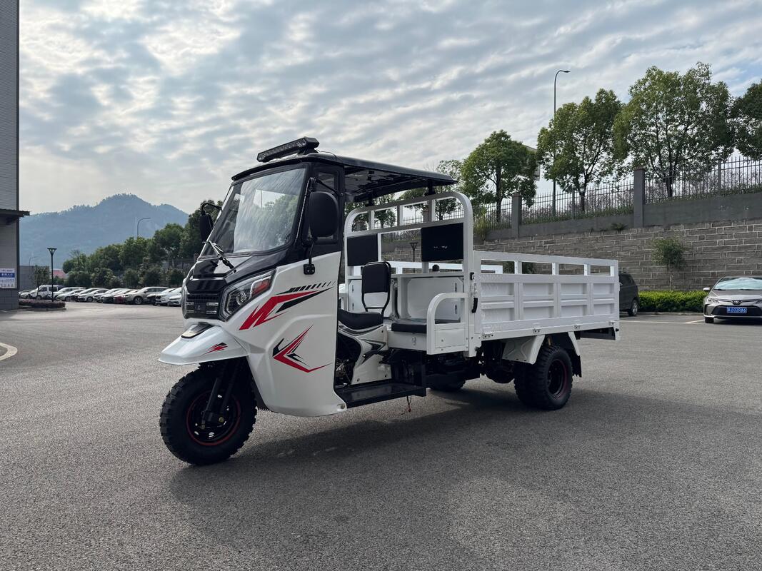 Gasoline X5 Cargo Tricycle Three Wheeler Semi Cabin 350cc Water Cooled Engine Four Rear Tyres Oil Brake Big Booster With 2500kg Load Capacity And Reinforced Chassis Keel For Heavy Duty Transport