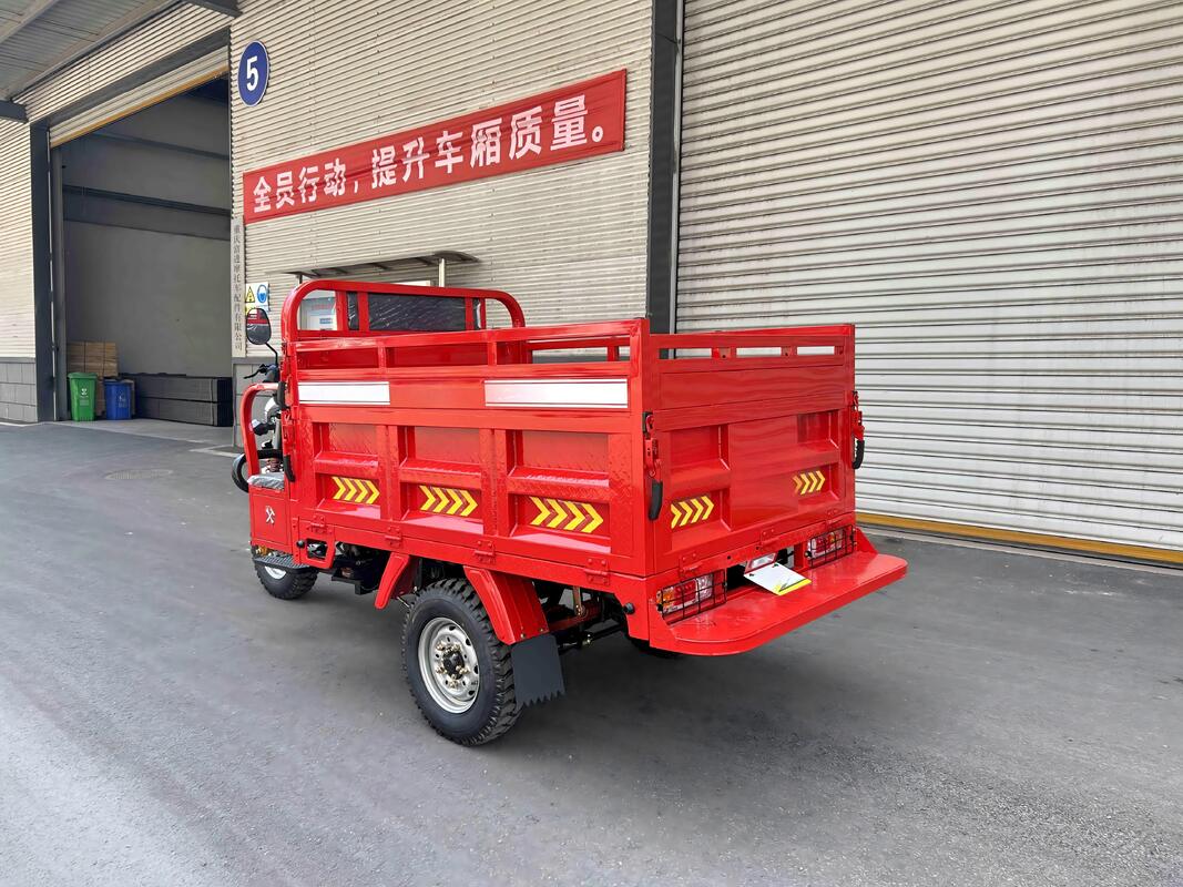 Gasoline 150cc Air-Cooled Cargo Tricycle with Dump Function, Q3 Upgraded Version, 1.8m Dump Box, Inner-Floating Small Booster 220 Drum Rear Axle, with 800kg Load Capacity