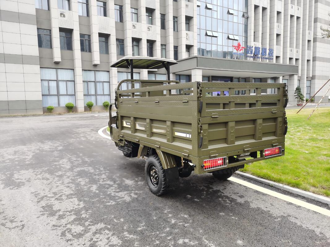 Gasoline 250cc Air-Cooled Cargo Tricycle, Q5 Headlight Model with Canopy, 2.2m Heavy-Duty Cargo Box, Full-Floating Booster Rear Axle, 800kg Load Capacity