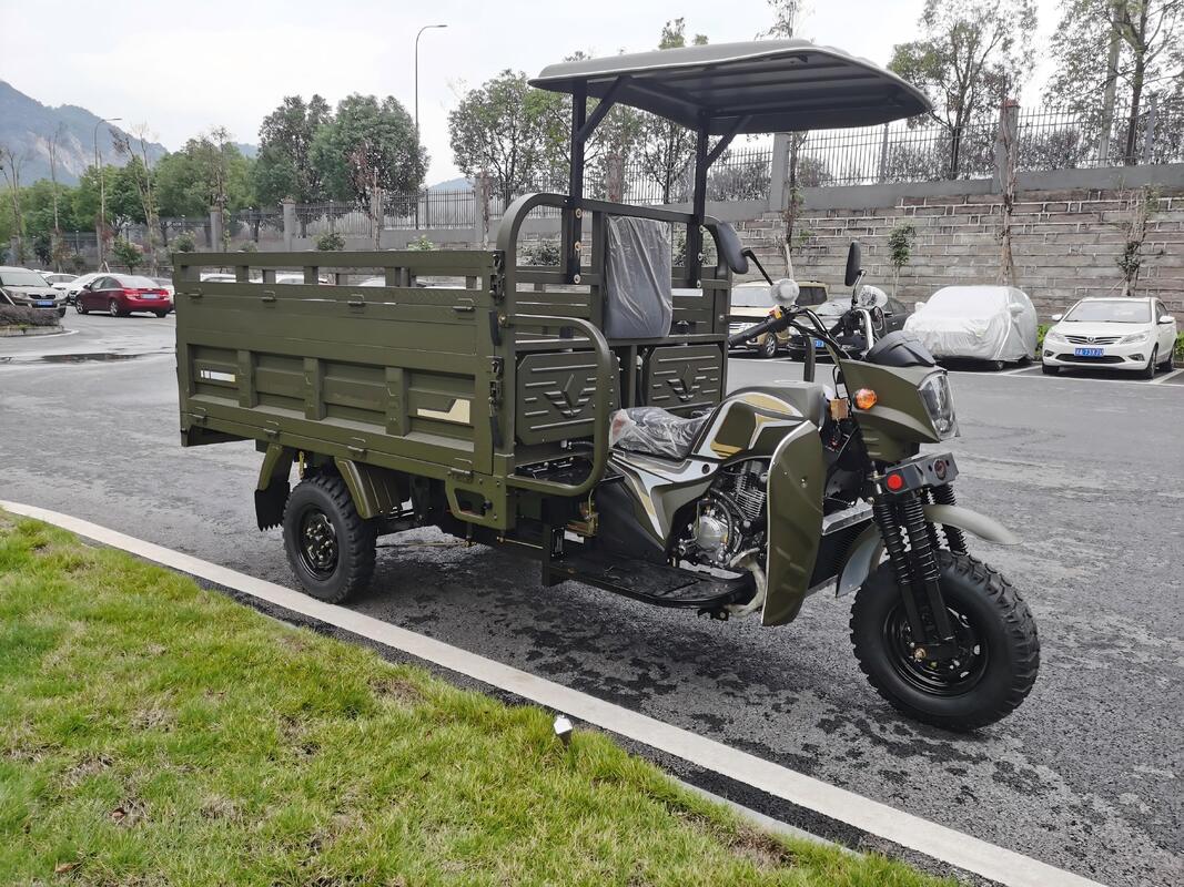 Gasoline 250cc Air-Cooled Cargo Tricycle, Q5 Headlight Model with Canopy, 2.2m Heavy-Duty Cargo Box, Full-Floating Booster Rear Axle, 800kg Load Capacity